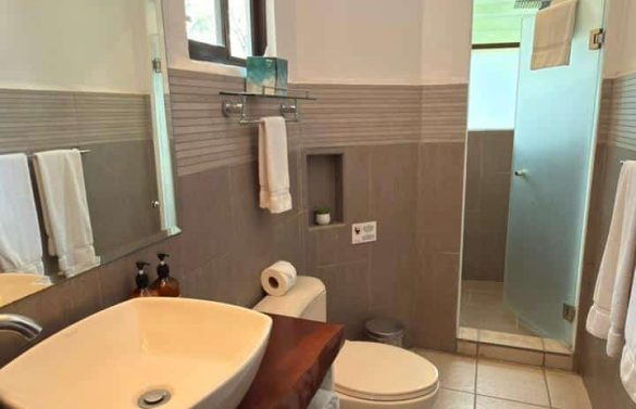 Apartamento de 2 habitaciones.4- baño